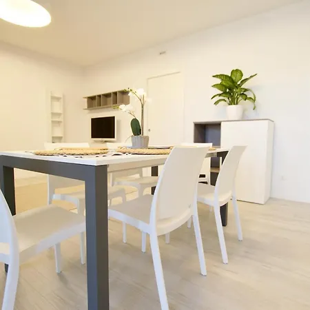 Cigno Bianco - Immobiliare * Lido di Jesolo